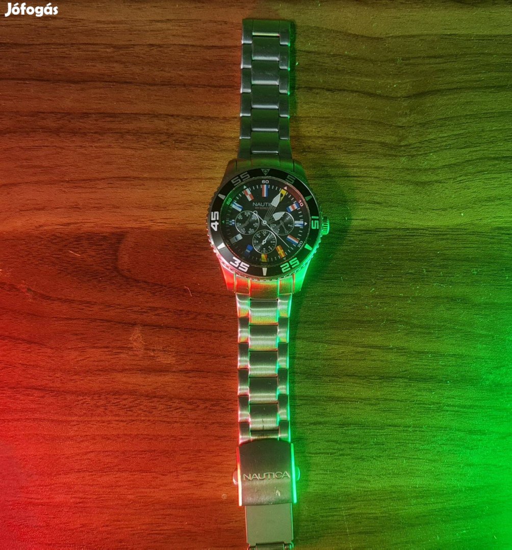 Nautica A14631G férfi karóra bővíthető fém szíjjal