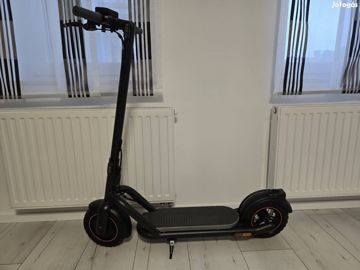 Navee N65 elektromos roller Újszerű