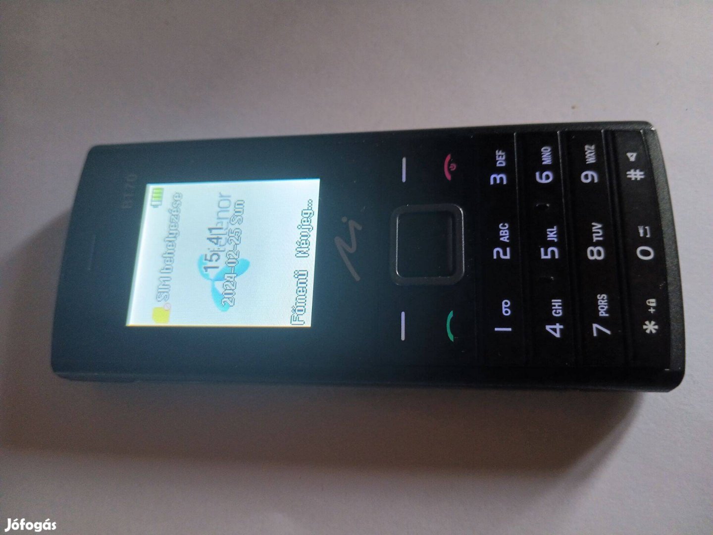 Navon BT70 mobiltelefon alkatrésznek eladó