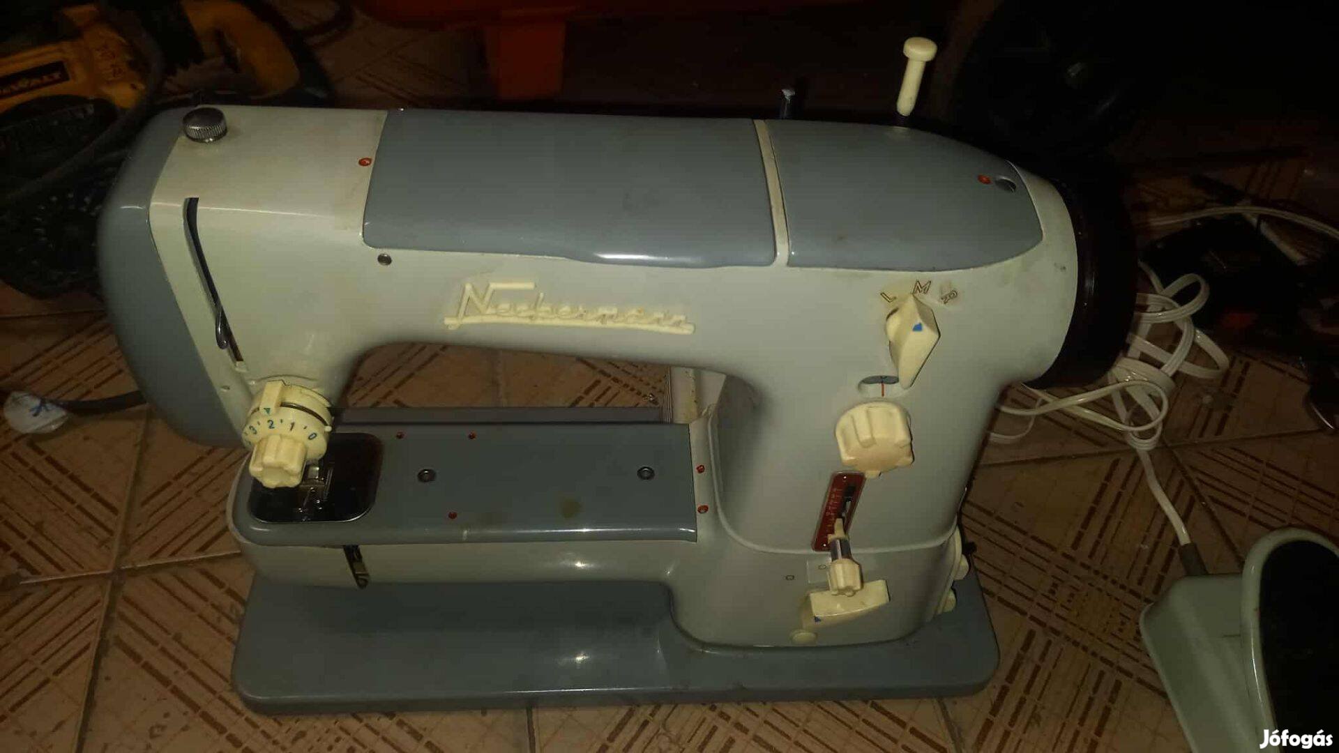 Neckermann T 132 varrógép