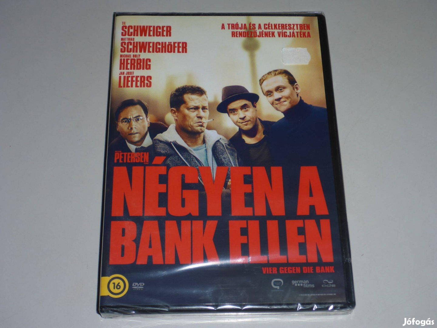 Négyen a bank ellen DVD film ;