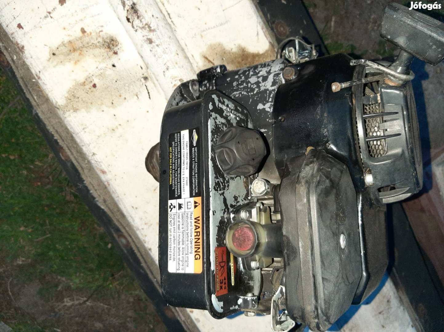 Négyütemű fűnyíró motor eladó 