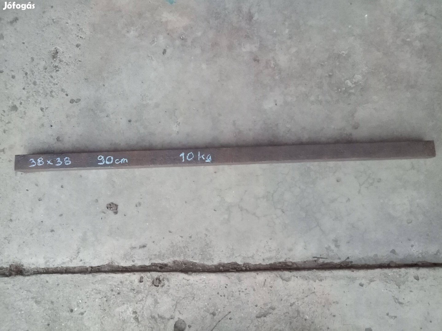 Négyzetvas: 38x38x960mm és 50x50x1260mm