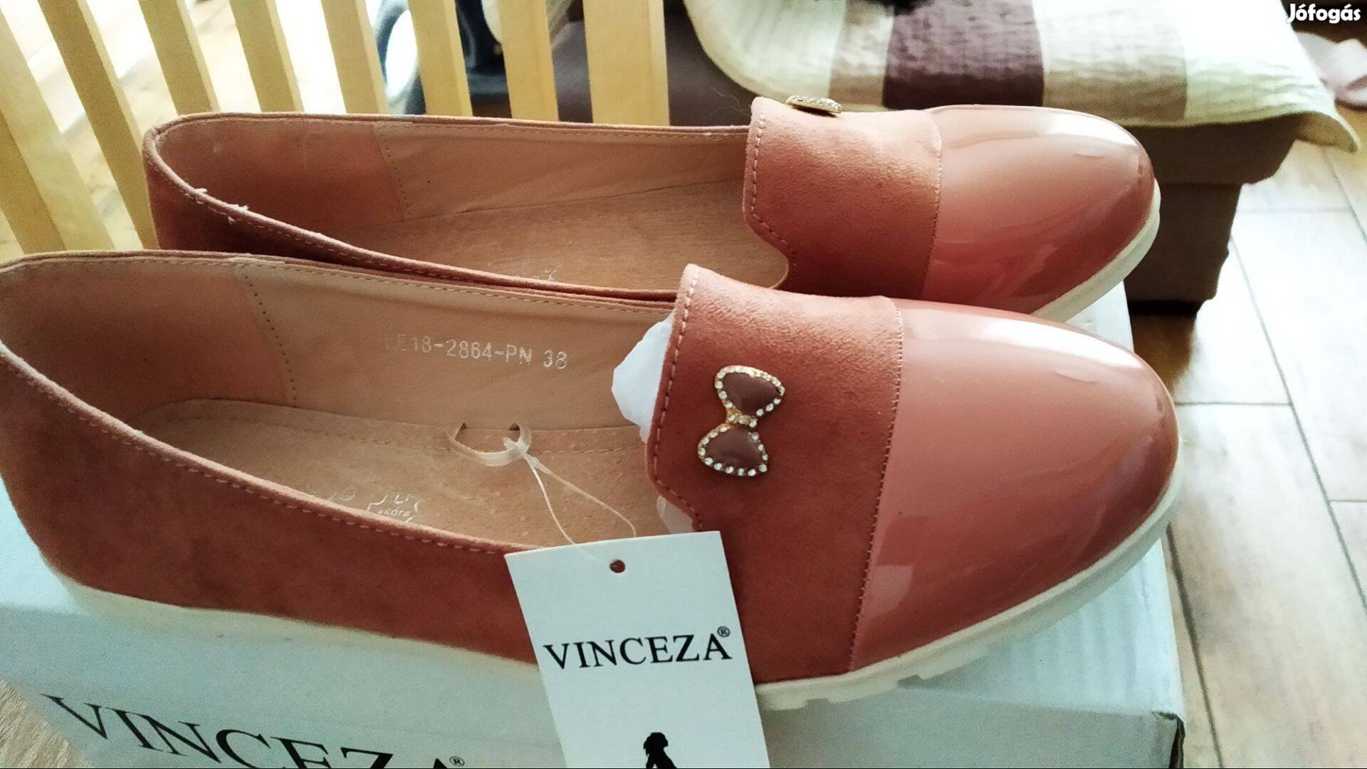 Nem használt női bőr félcipő