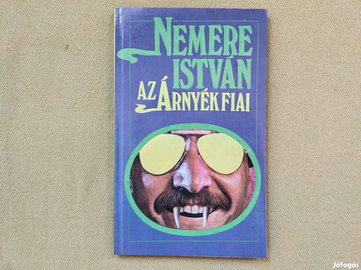 Nemere István: Az árnyék fiai