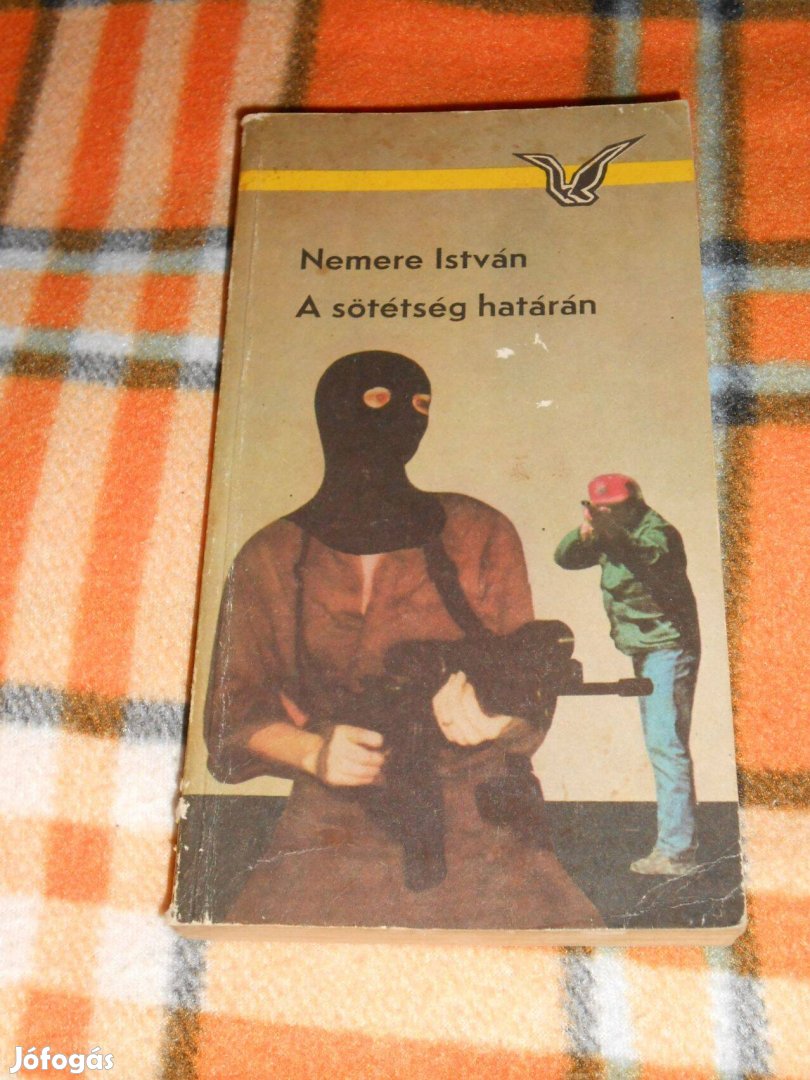 Nemere A sötétség határán 8190