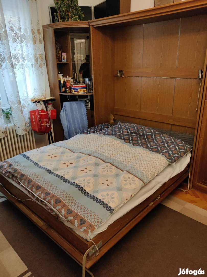 Német Tölgyfa Szekrénysor lenyitható ággyal