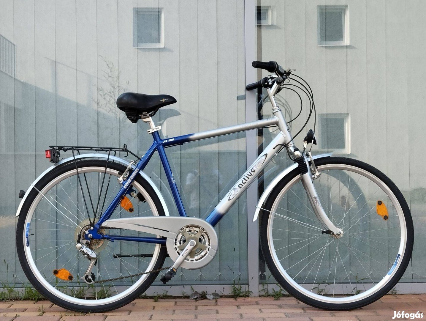 Német Trekking Bike 28-as túrakerékpár,nem használt újszerű állapotban