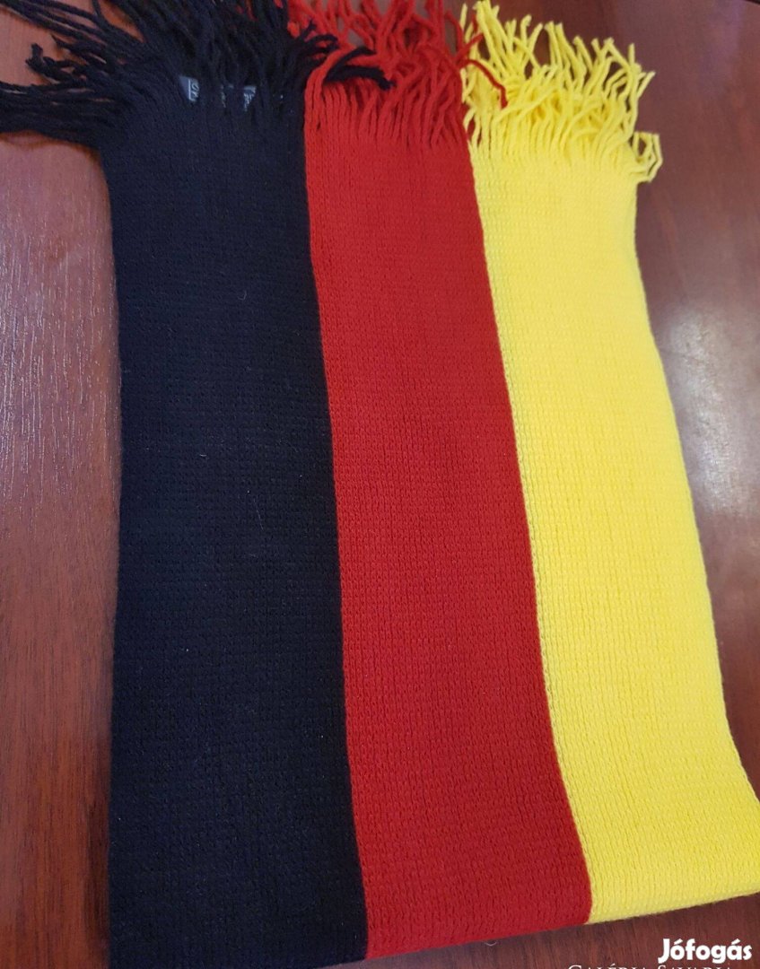 Német zászló sál, Deutschland szurkolóisál , szurkolói, foci,futball Ú