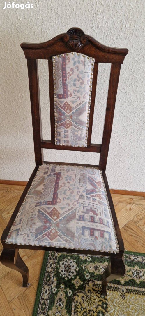 Neobarokk stílusú étkezőszékek