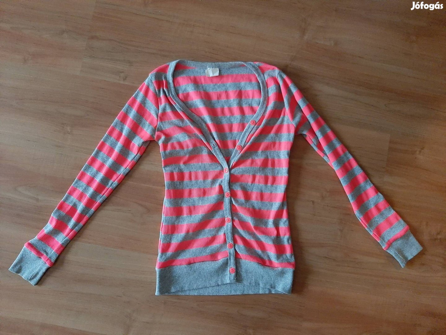 Neon pink csíkos pulcsi