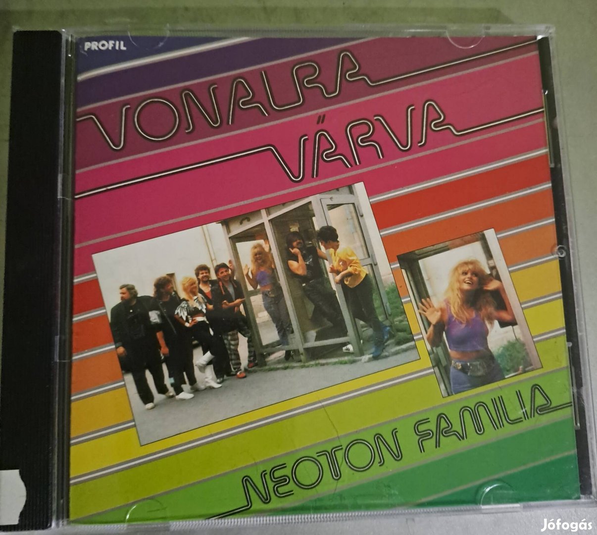 Neoton Familia Vonalra Várva cd