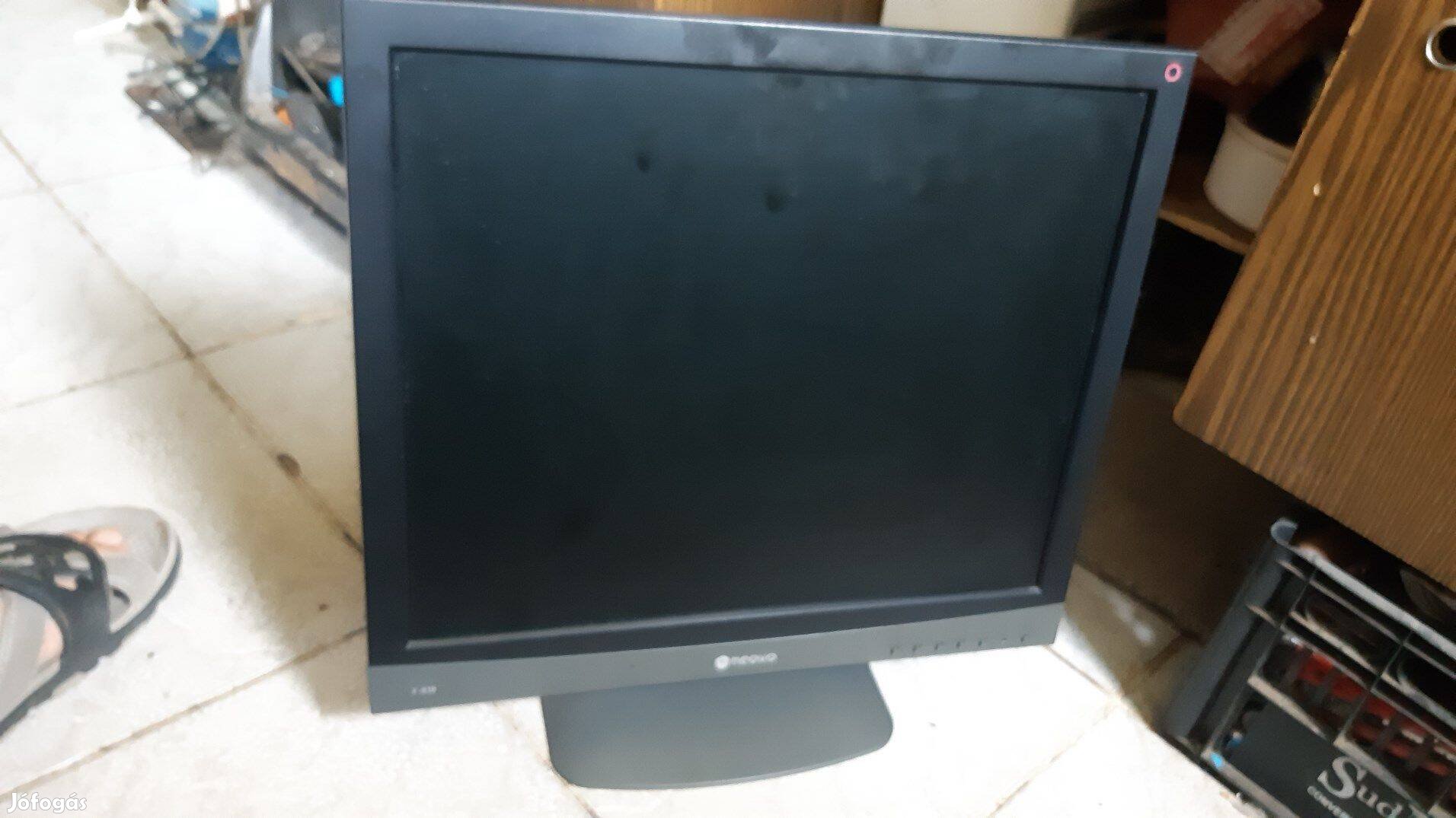 Neovo F-419 monitor 19" működő