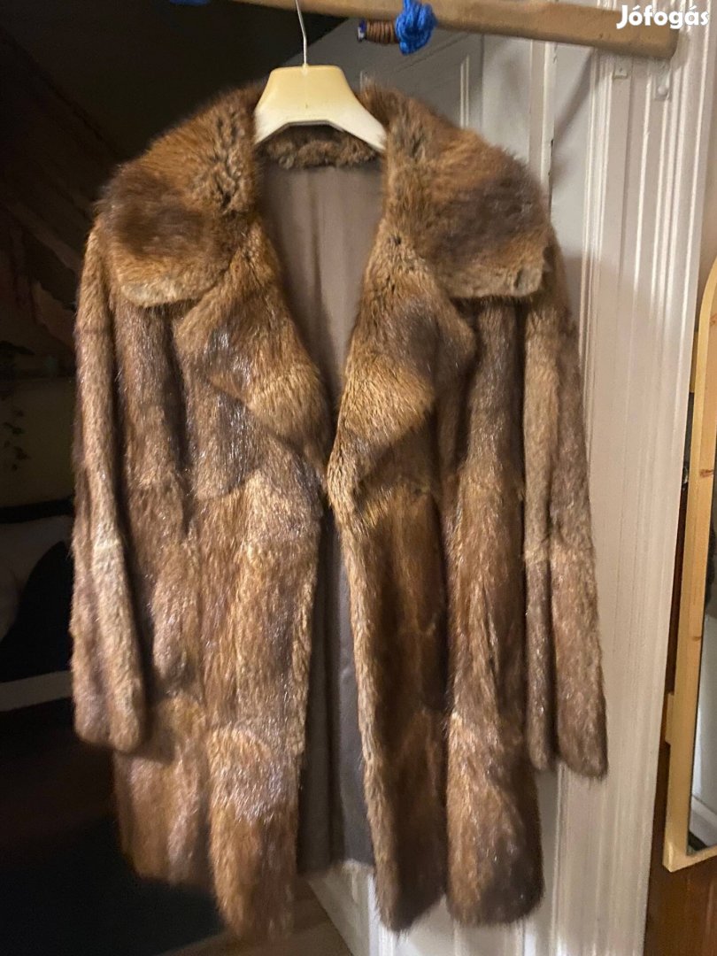 Nercbunda 42-44 méret