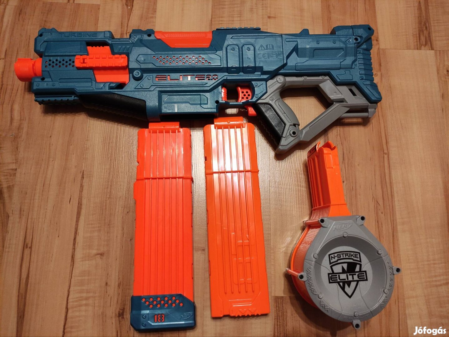 Nerf Elite Turbine 2.0 töltényekkel