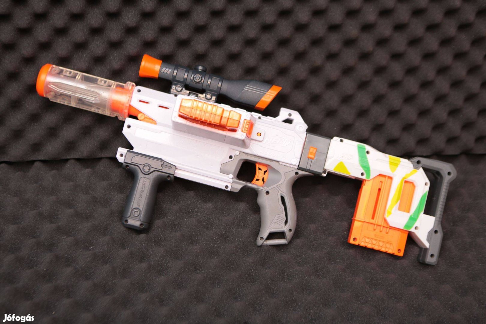Nerf Modulus Mediator extrákkal