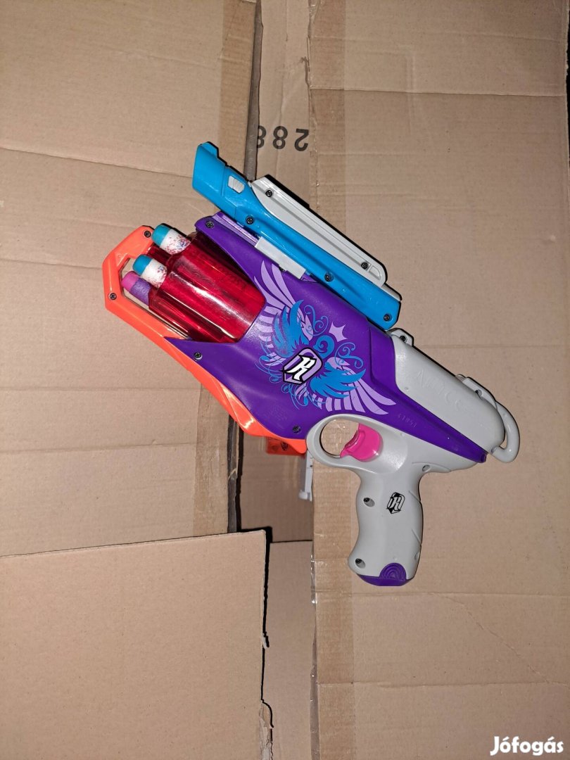 Nerf játékfegyver