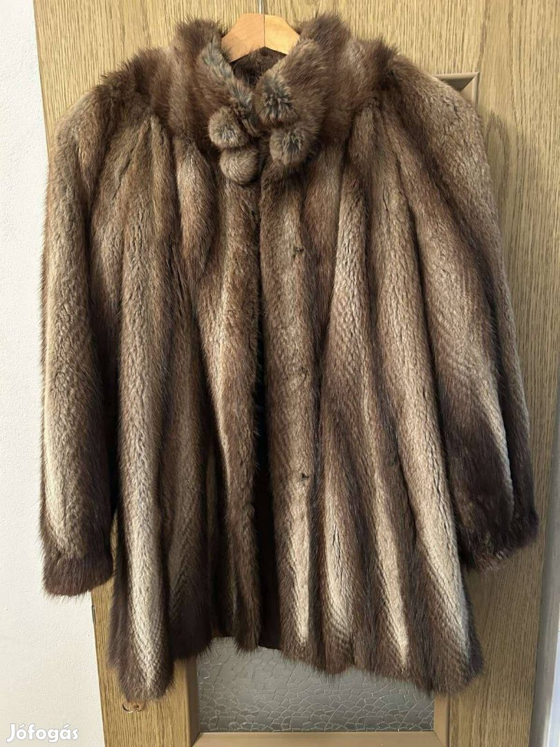 Nerz bunda egyszer használt