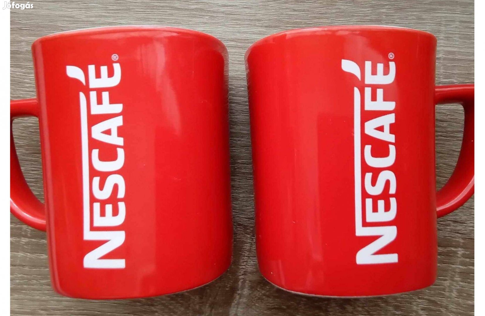 Nescafé kávés bögre piros (nem használt) 2 db egyben eladó!