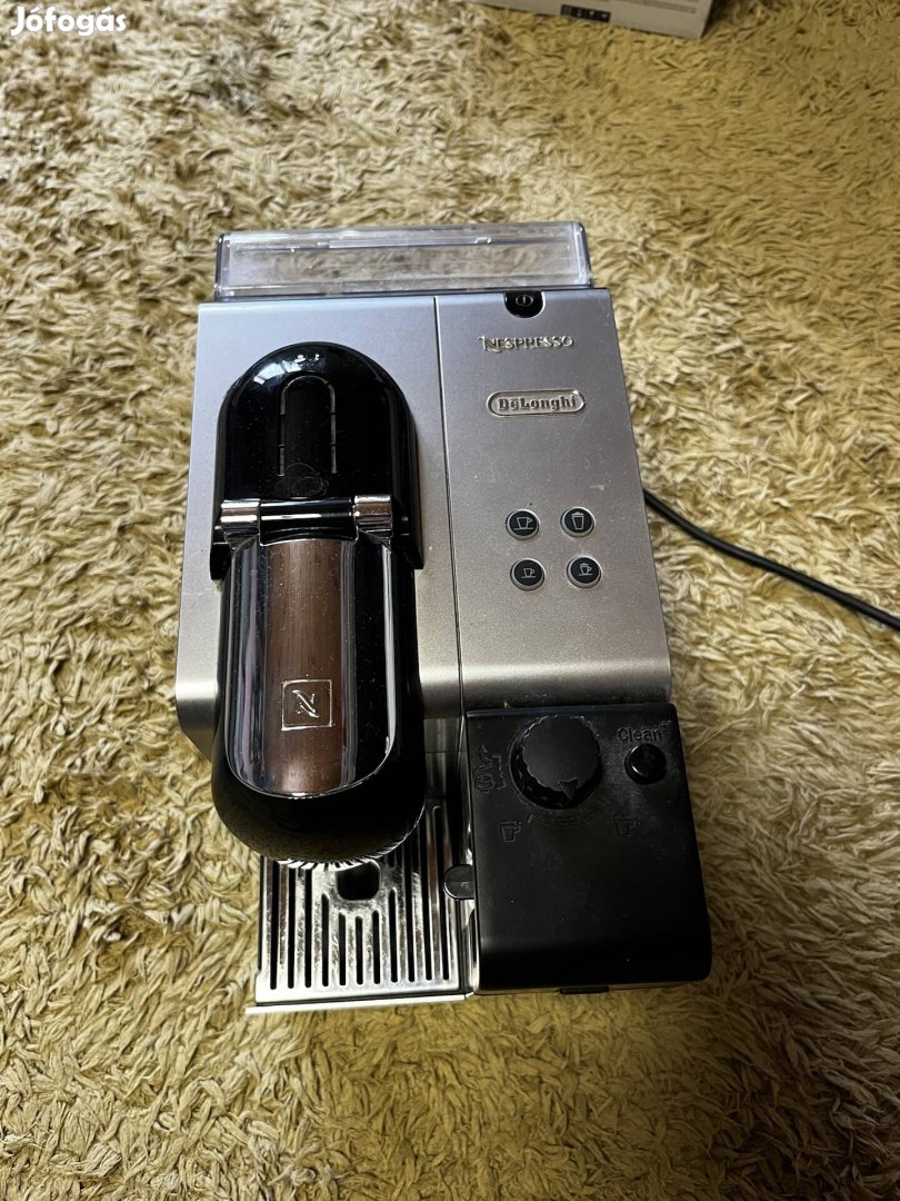 Nespresso Delonghi kávégép