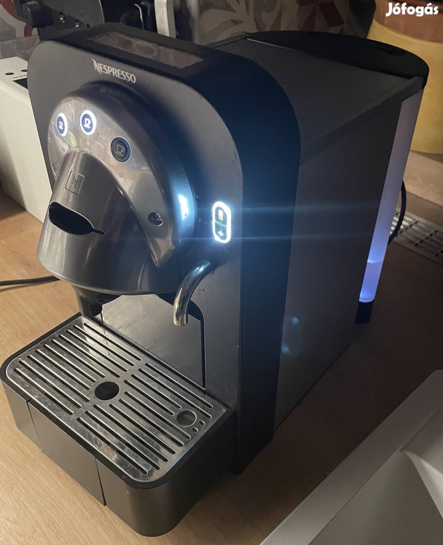 Nespresso Gemini CS100