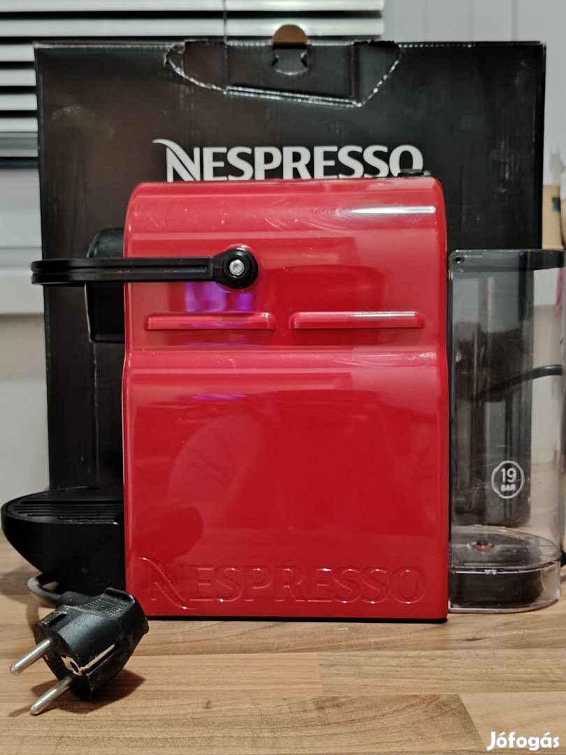 Nespresso Inissia 