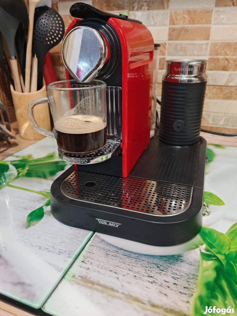 Nespresso citiz & milk kapszulás kávéfőző tejhabositoval eladó 