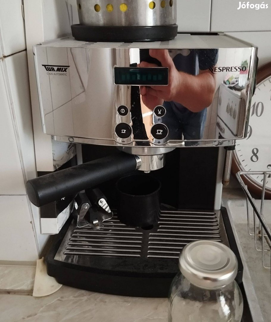 Nespresso kapszulás kávégép