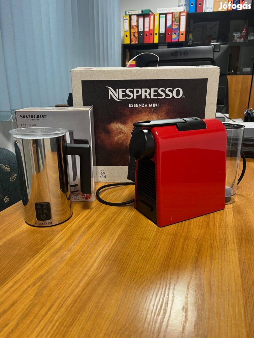 Nespressó kávégép + tejhabosító