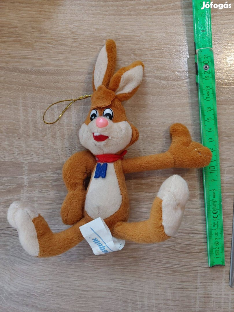 Nesquik nyuszi plüss