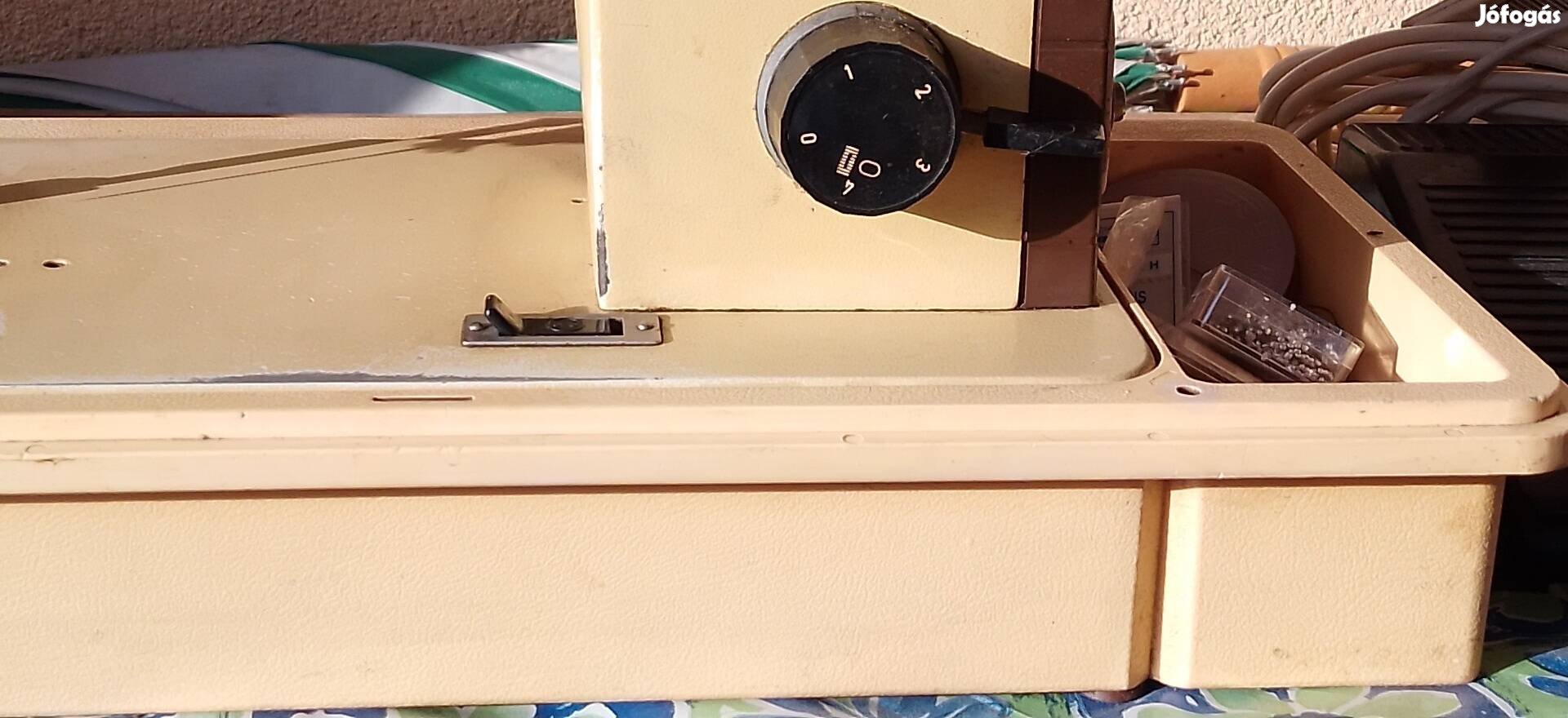 Neumann jó állapotú varrógép eladó