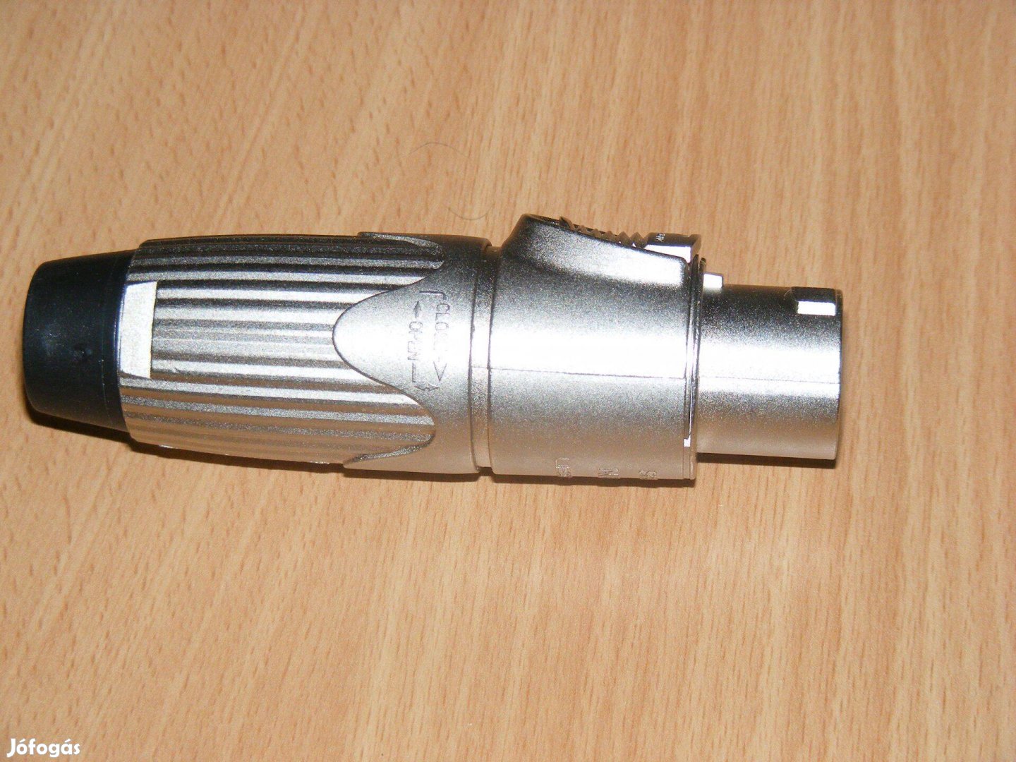 Neutrik NLT8FX hangfal csatlakozó dugó fém házas új
