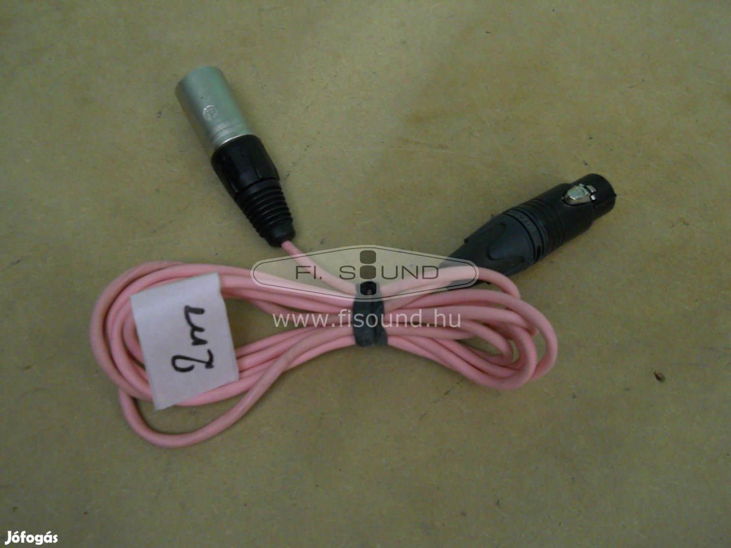 Neutrik XLR - XLR átjátszó kábel 2 méteres Pink