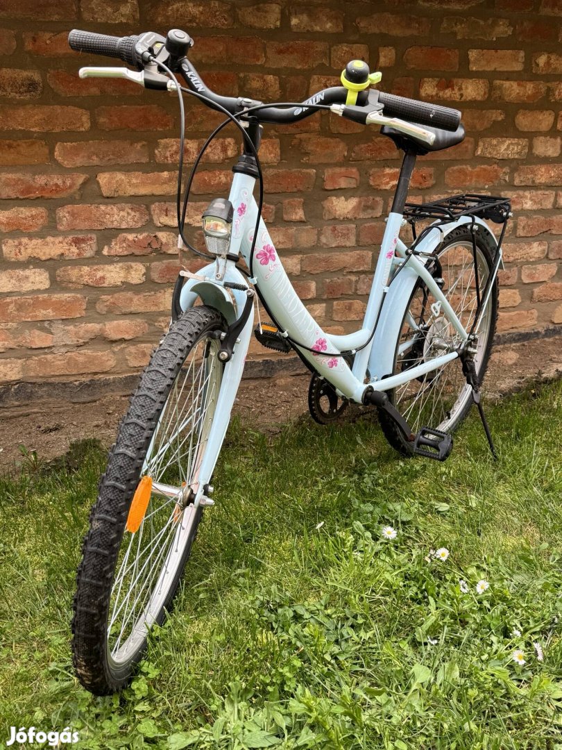 Neuzer Cindy gyermek kerékpár