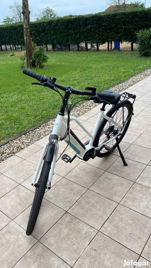 Neuzer Mantova elektromos női kerékpár