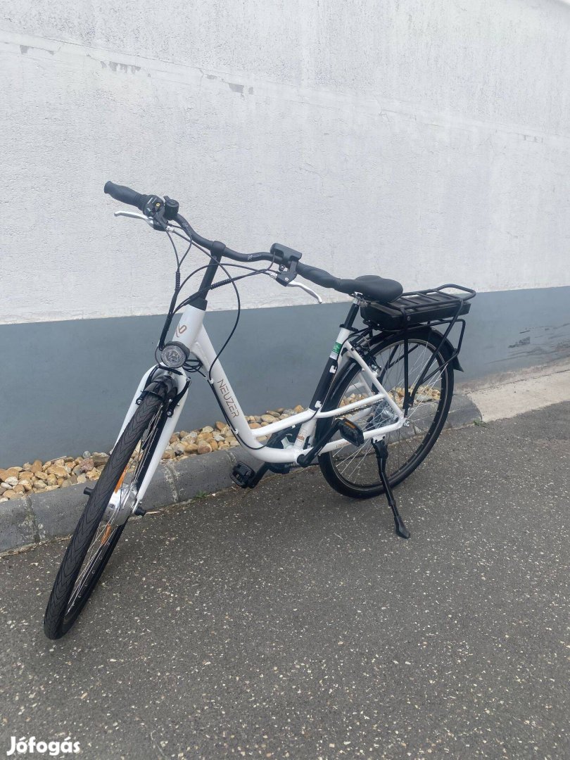 Neuzer Zagon 2024 Mxus Női E-Trekking CE 28" 25KM/H