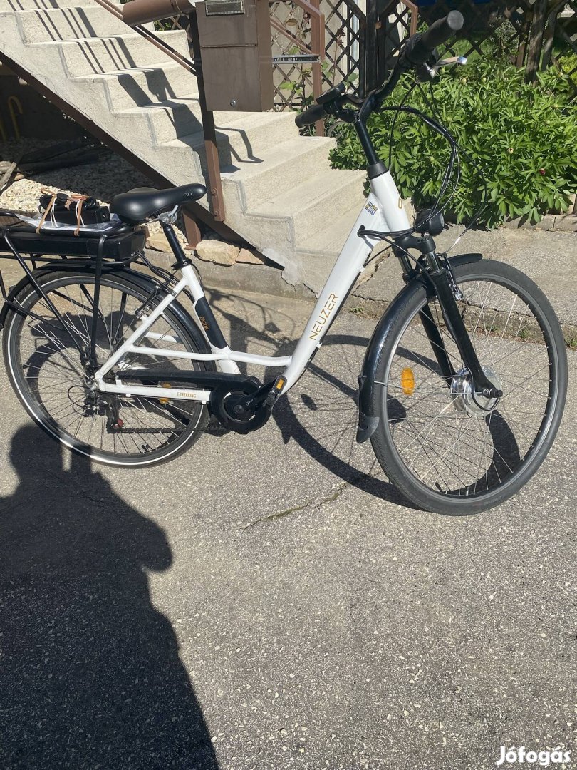 Neuzer Zagon Mxus 2021 E-trekking elektromos kerékpár bicikli