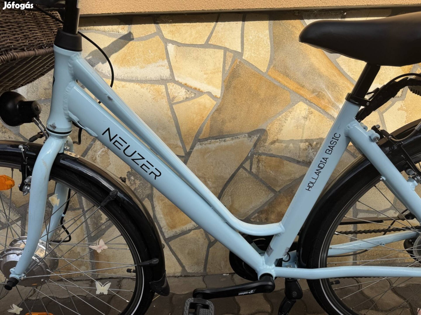 Neuzer elektromos rásegítésű női kerékpár