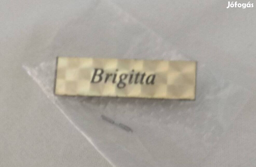 Neves kitűző (Brigitta)