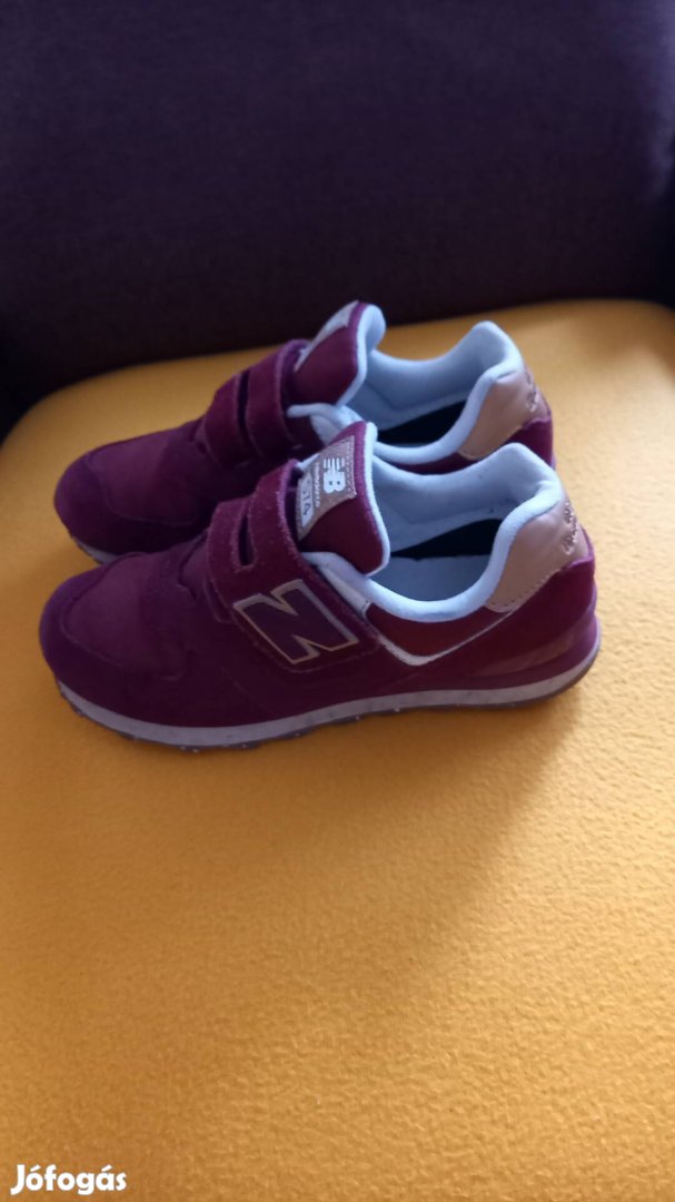 New Balance 35-ös unisex bőrcipő!