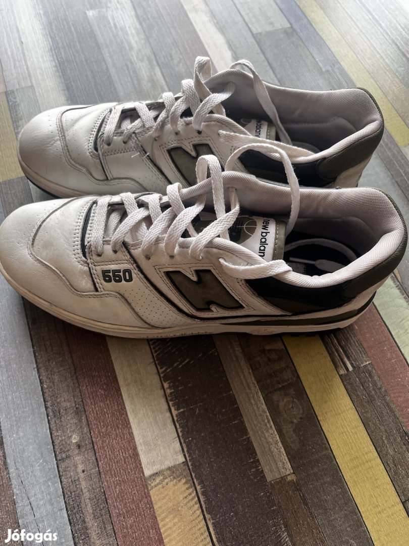 New Balance 550