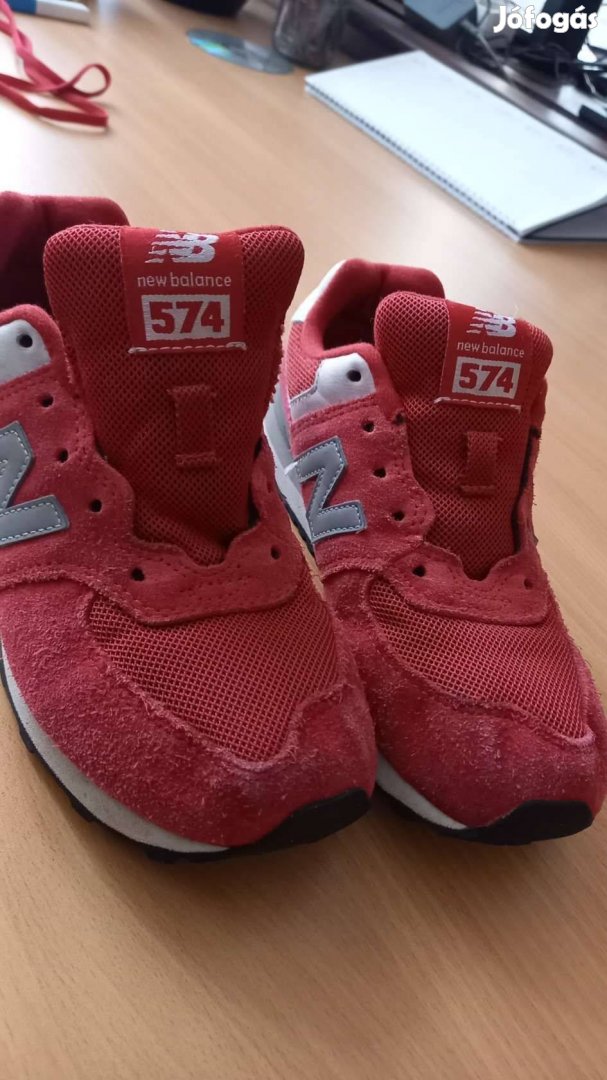 New Balance 574 sportcipő 3-ös méretben