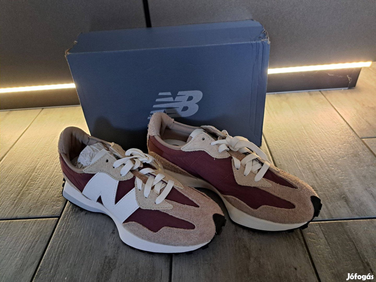 New Balance U327