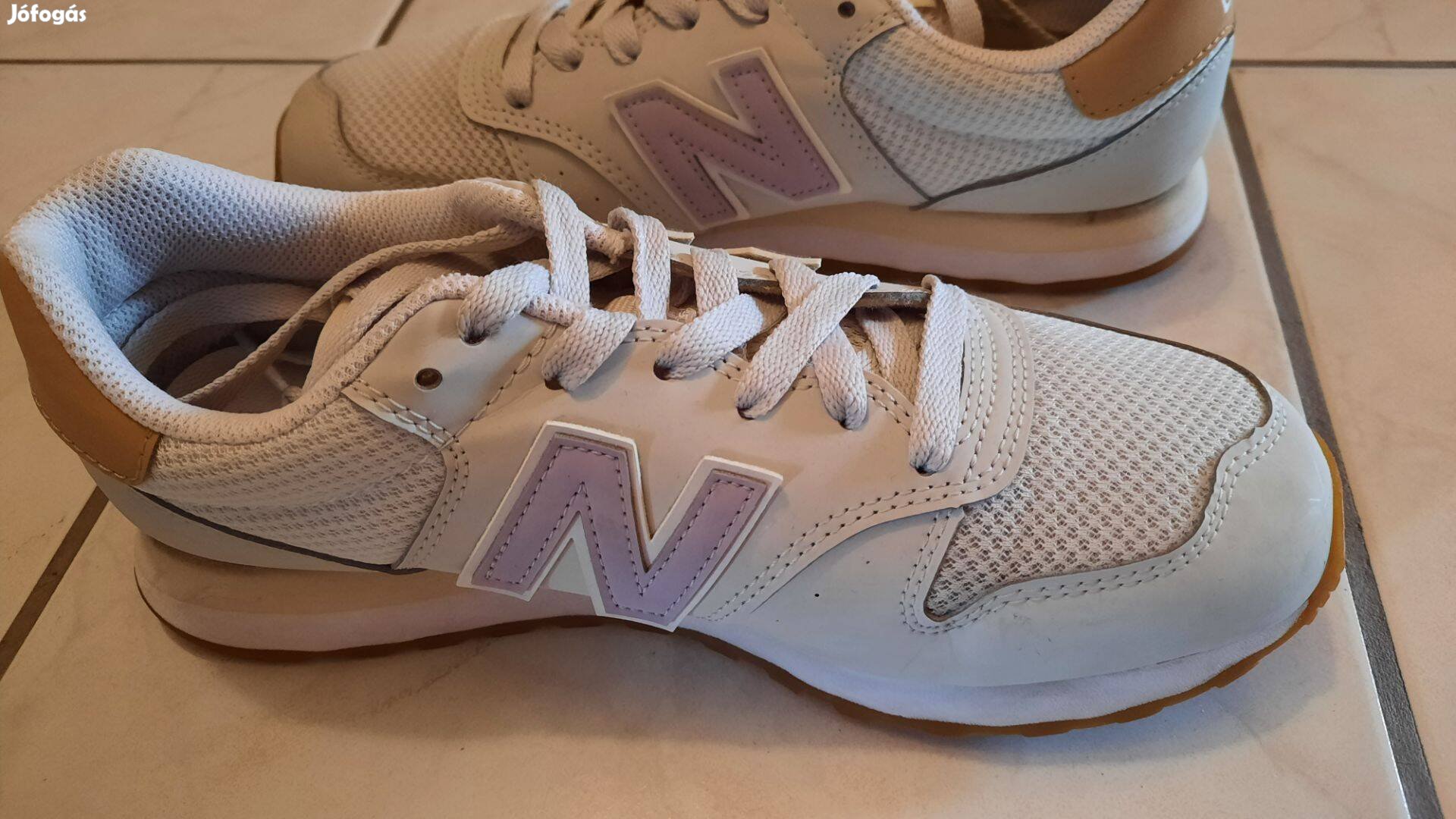 New Balance cipő 37,5-es!