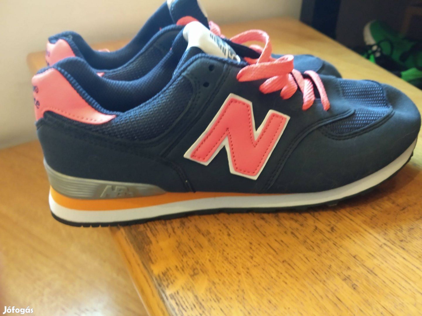 New Balance férfi sport cipő 41