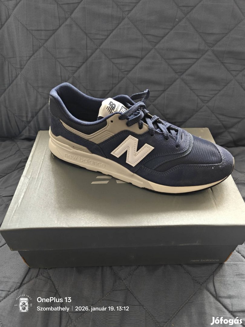 New Balance ffi sportcipő 45