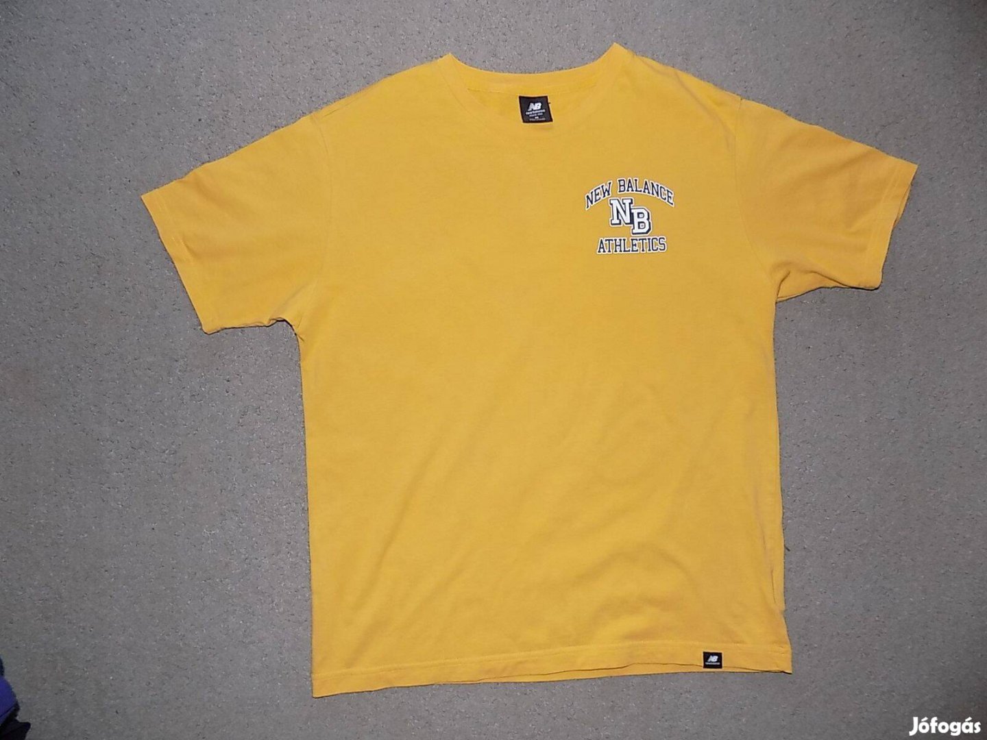 New Balance póló, M-es méretben