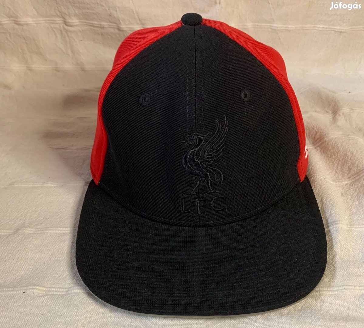 New Balance x LFC fullcap