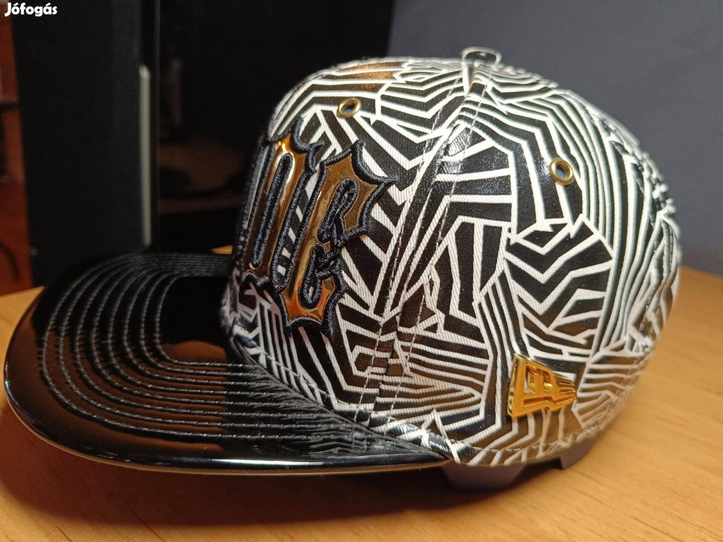 New Era Pride strapback új