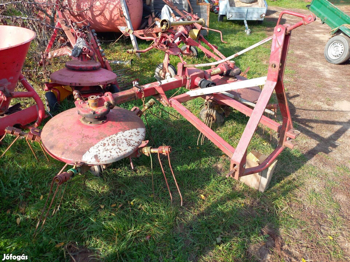New Holland 250 rendsodró / rendterítő